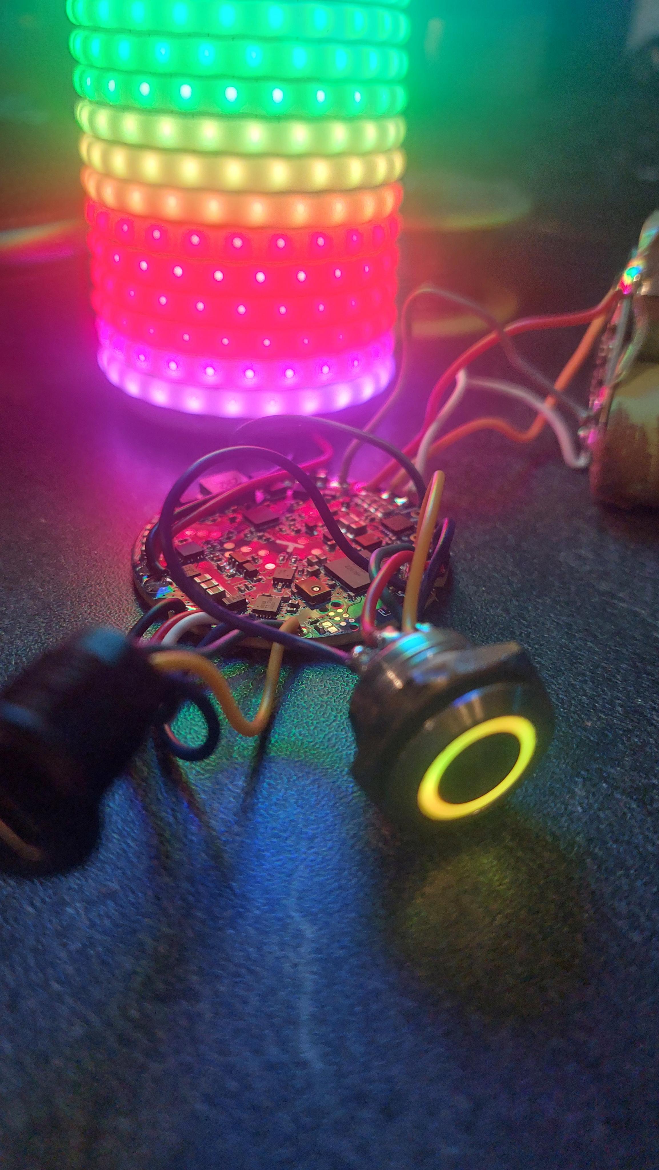 Test de la lampe colorée avec un circuit 1.0